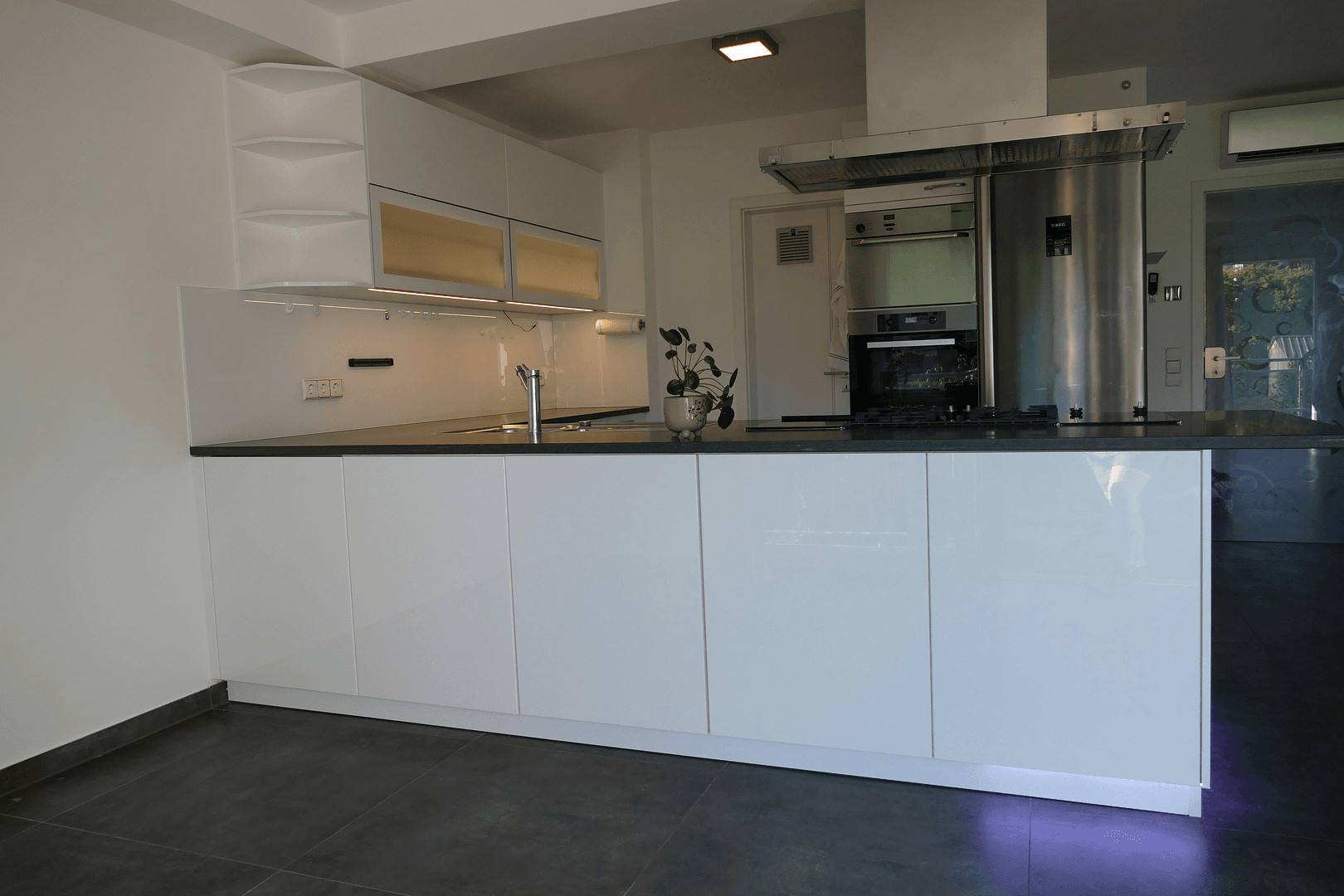 Predaj bytu 4-izbový 97 m², Schwaikheim, Bádensko-Wurttembersko Predaj bytu 4-izbový 97 m², Schwaikheim, Bádensko-Wurttembersko