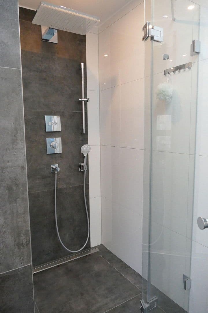 Predaj bytu 4-izbový 97 m², Schwaikheim, Bádensko-Wurttembersko Predaj bytu 4-izbový 97 m², Schwaikheim, Bádensko-Wurttembersko