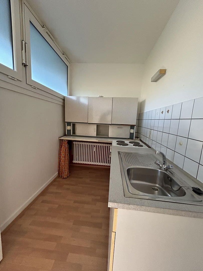 Prenájom bytu 1-izbový 43 m², Otto-Hahn-Str., Laatzen, Dolné Sasko Prenájom bytu 1-izbový 43 m², Otto-Hahn-Str., Laatzen, Dolné Sasko