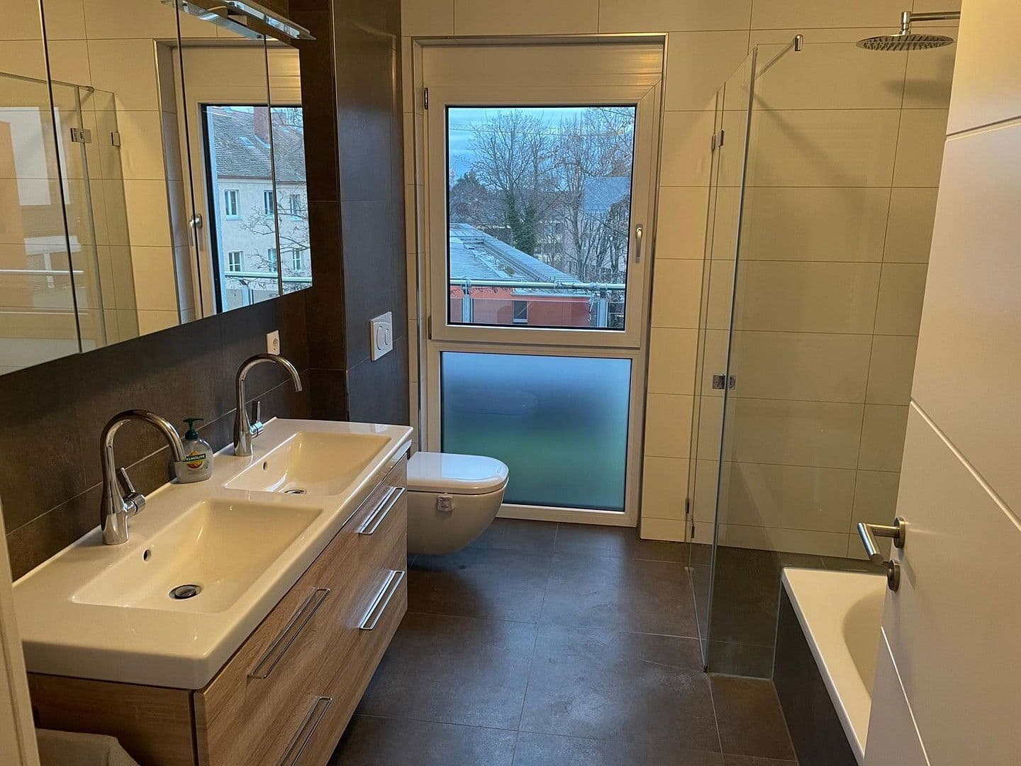 Predaj bytu 3-izbový 123 m², Zirndorf, Bavorsko Predaj bytu 3-izbový 123 m², Zirndorf, Bavorsko