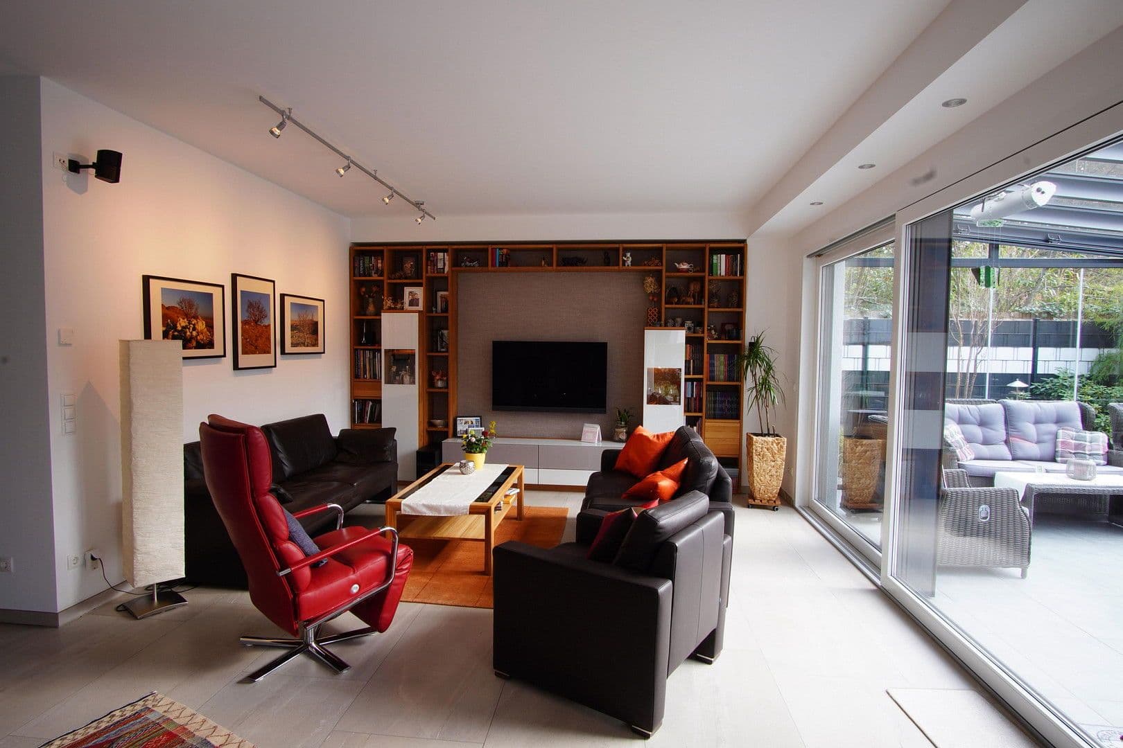 Predaj domu 218 m², pozemek 530 m², Falkensee, Brandenbursko Predaj domu 218 m², pozemek 530 m², Falkensee, Brandenbursko