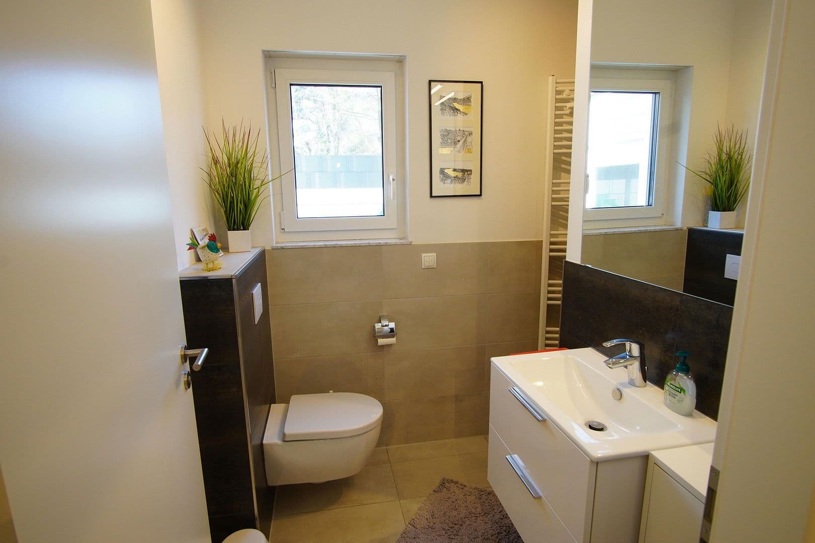 Predaj domu 218 m², pozemek 530 m², Falkensee, Brandenbursko Predaj domu 218 m², pozemek 530 m², Falkensee, Brandenbursko