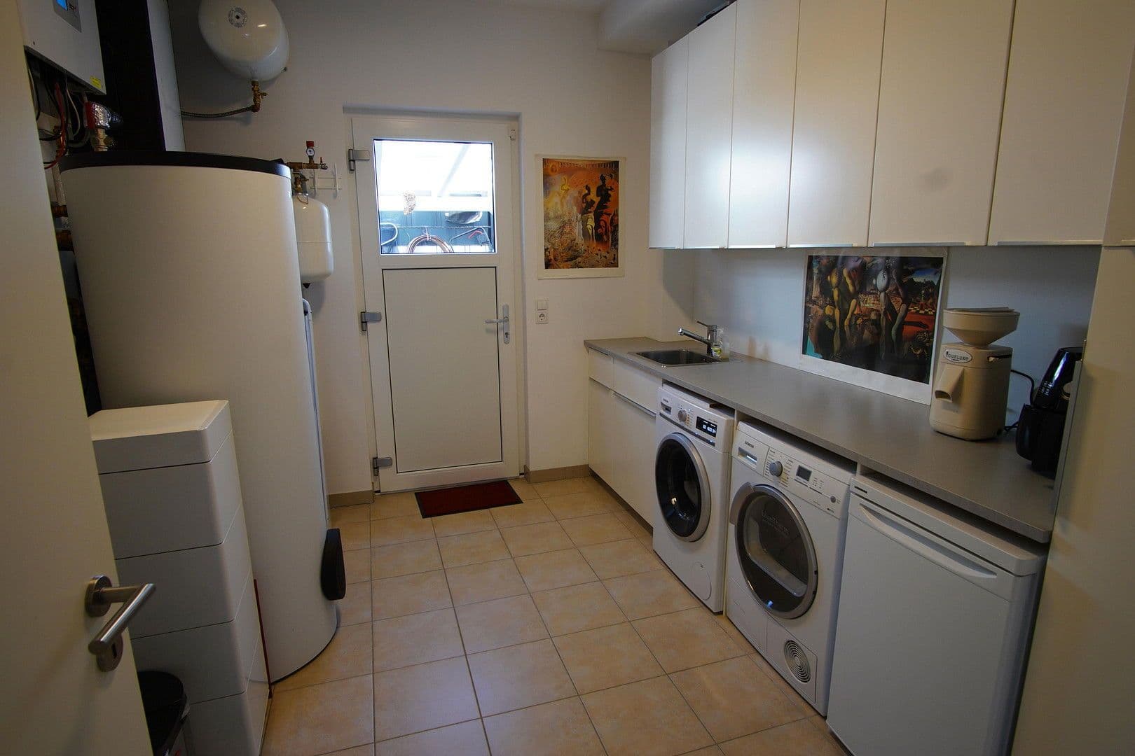 Predaj domu 218 m², pozemek 530 m², Falkensee, Brandenbursko Predaj domu 218 m², pozemek 530 m², Falkensee, Brandenbursko