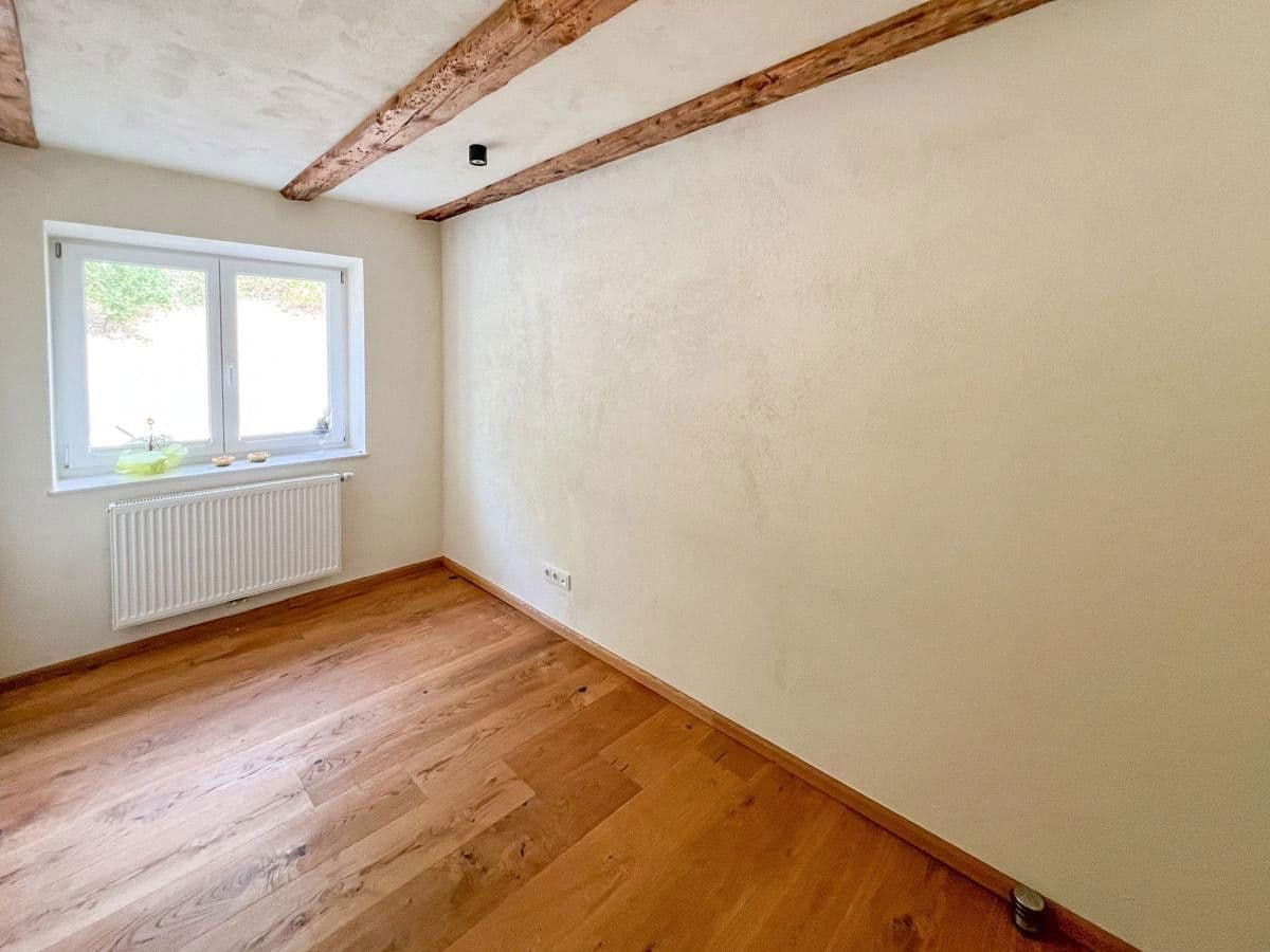 Predaj domu 230 m², pozemek 3.125 m², Hausham 11, Pfaffing, Horné Rakúsko Predaj domu 230 m², pozemek 3.125 m², Hausham 11, Pfaffing, Horné Rakúsko