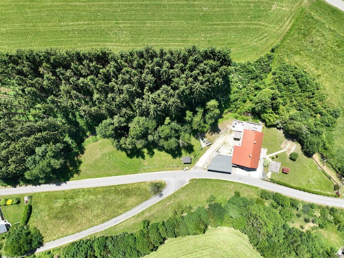 Predaj domu 230 m², pozemek 3.125 m², Hausham 11, Pfaffing, Horné Rakúsko Predaj domu 230 m², pozemek 3.125 m², Hausham 11, Pfaffing, Horné Rakúsko