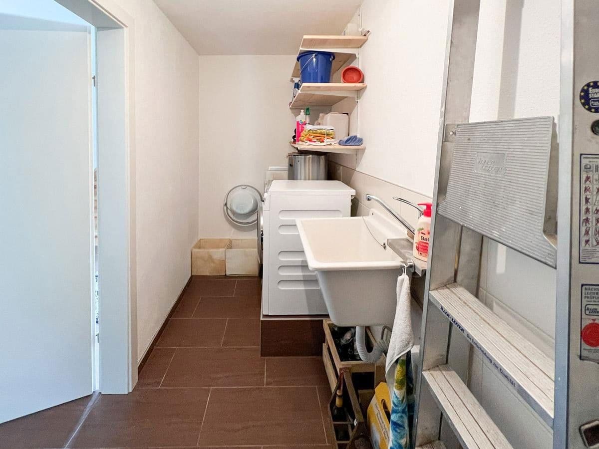 Predaj domu 230 m², pozemek 3.125 m², Hausham 11, Pfaffing, Horné Rakúsko Predaj domu 230 m², pozemek 3.125 m², Hausham 11, Pfaffing, Horné Rakúsko