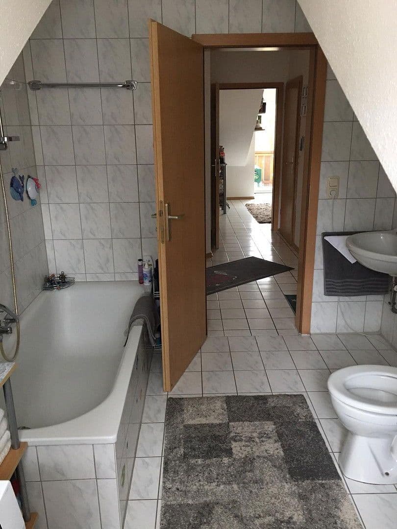 Prenájom bytu 2-izbový 56 m², Inhamer Str. 18 B, Bad Griesbach i.Rottal, Bavorsko Prenájom bytu 2-izbový 56 m², Inhamer Str. 18 B, Bad Griesbach i.Rottal, Bavorsko
