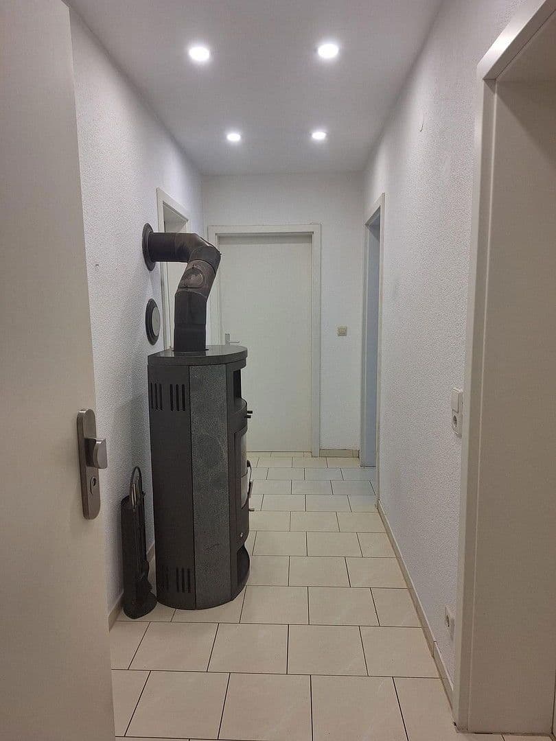 Prenájom bytu 4-izbový 128 m², freiburg, Bádensko-Wurttembersko Prenájom bytu 4-izbový 128 m², freiburg, Bádensko-Wurttembersko