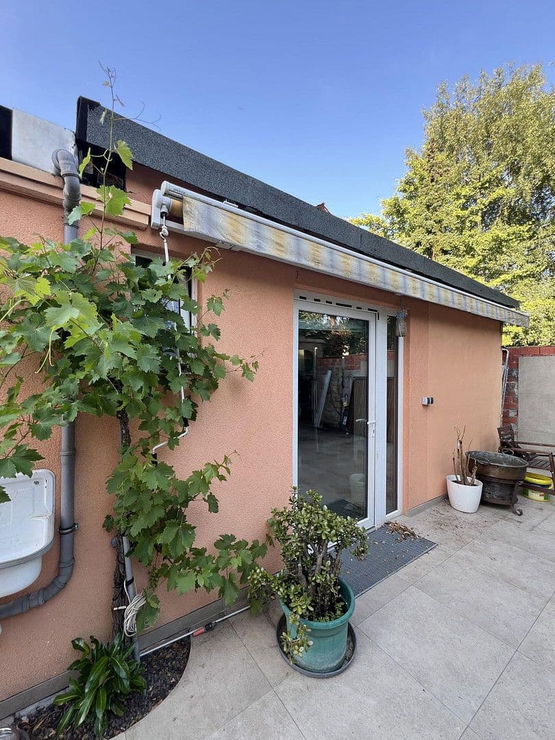 Prenájom bytu 4-izbový 128 m², freiburg, Bádensko-Wurttembersko Prenájom bytu 4-izbový 128 m², freiburg, Bádensko-Wurttembersko