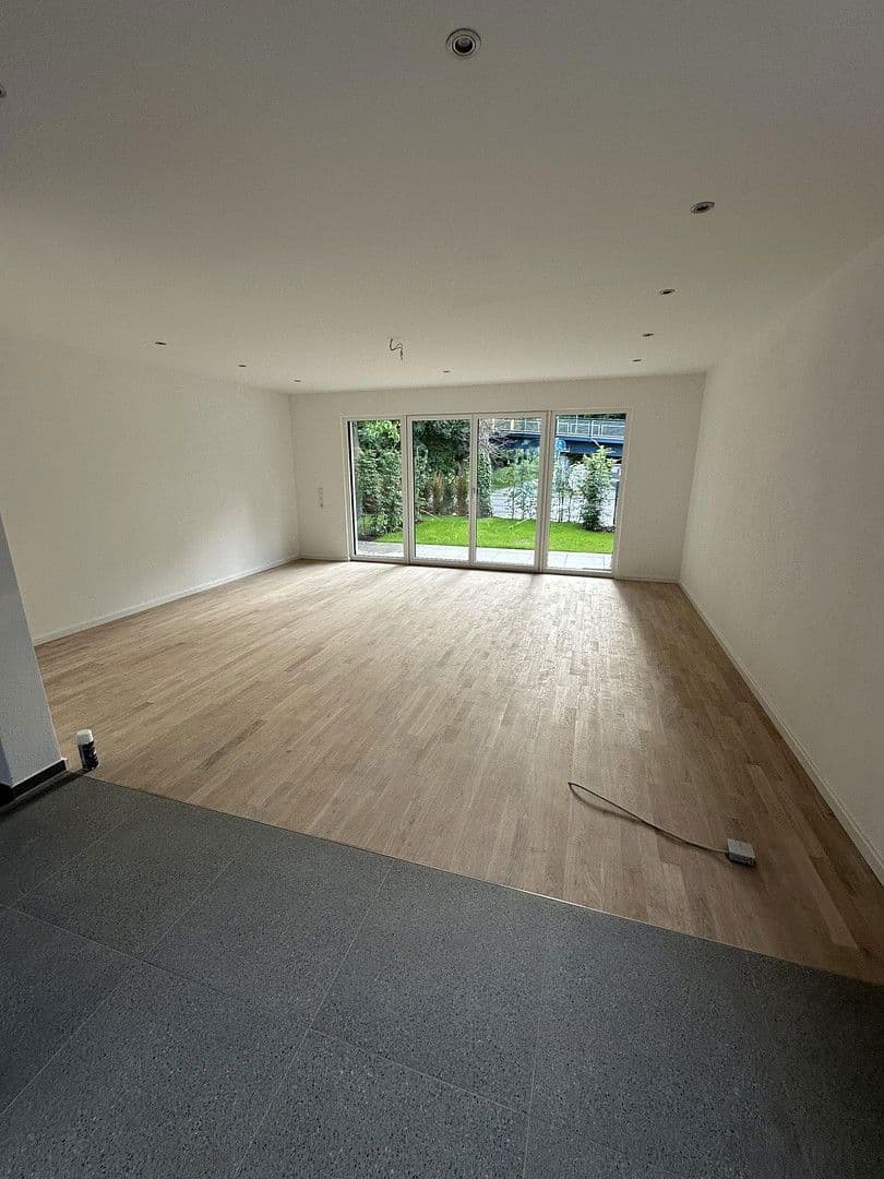Predaj domu 127 m², pozemek 203 m², Langbehnstr. 27, München, Bavorsko Predaj domu 127 m², pozemek 203 m², Langbehnstr. 27, München, Bavorsko