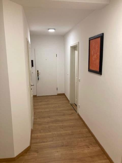 Predaj bytu 3-izbový 82 m², Walburgisstr., Düsseldorf (Kaiserswerth), Severné Porýnie - Westfálsko Predaj bytu 3-izbový 82 m², Walburgisstr., Düsseldorf (Kaiserswerth), Severné Porýnie - Westfálsko