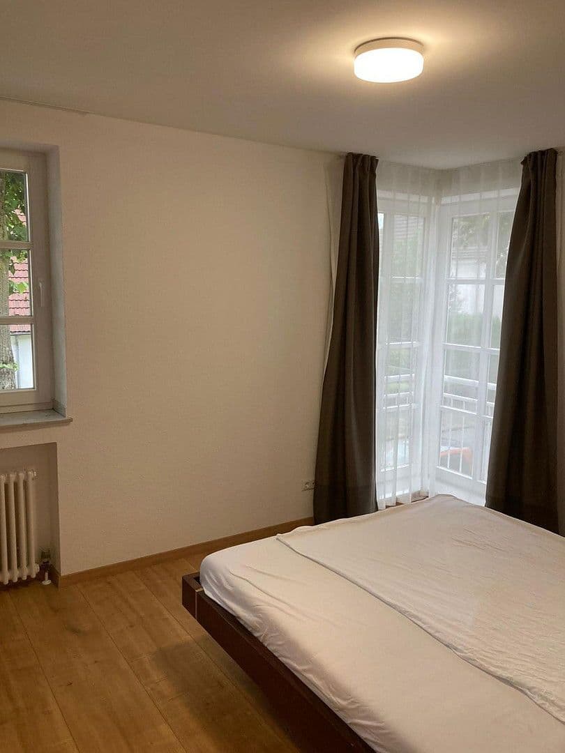 Predaj bytu 3-izbový 82 m², Walburgisstr., Düsseldorf (Kaiserswerth), Severné Porýnie - Westfálsko Predaj bytu 3-izbový 82 m², Walburgisstr., Düsseldorf (Kaiserswerth), Severné Porýnie - Westfálsko