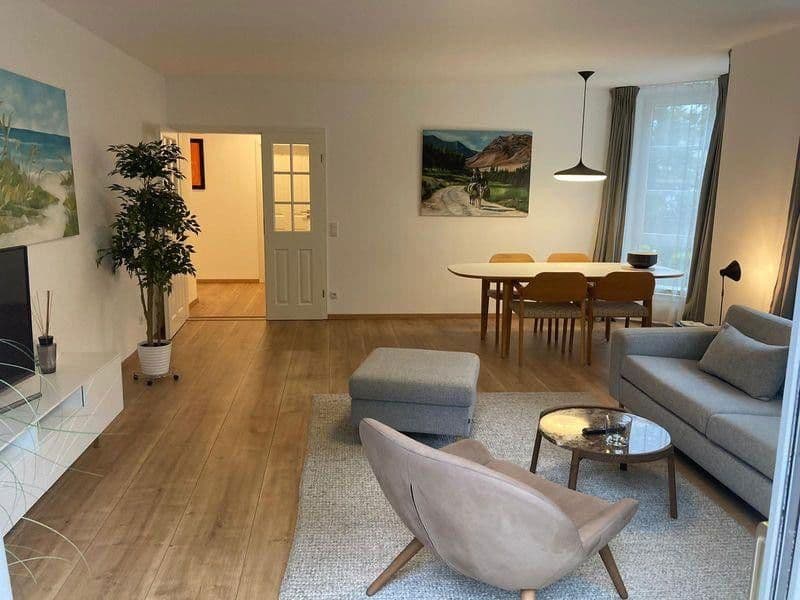 Predaj bytu 3-izbový 82 m², Walburgisstr., Düsseldorf (Kaiserswerth), Severné Porýnie - Westfálsko Predaj bytu 3-izbový 82 m², Walburgisstr., Düsseldorf (Kaiserswerth), Severné Porýnie - Westfálsko
