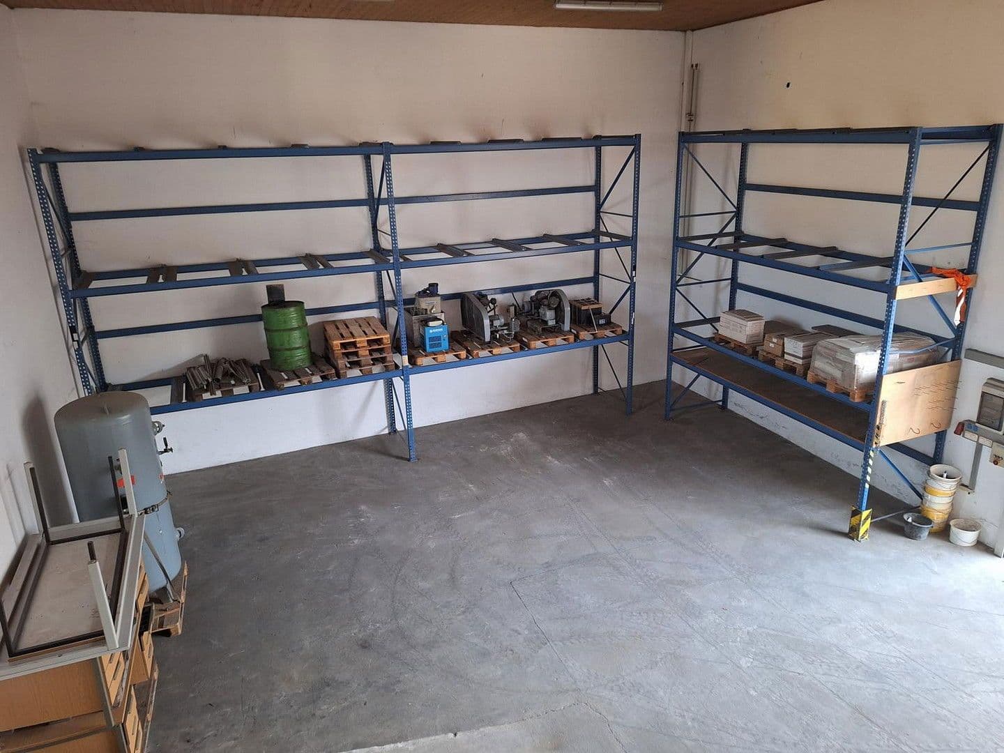 Predaj domu 383 m², pozemek 1.457 m², Schwaigener Str. 28, Mamming, Bavorsko Predaj domu 383 m², pozemek 1.457 m², Schwaigener Str. 28, Mamming, Bavorsko