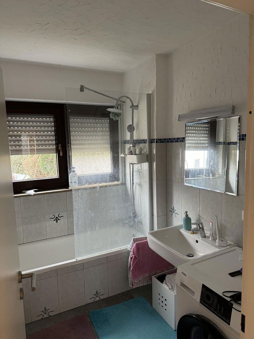 Prenájom bytu 3-izbový 84 m², Lenbachweg 1, Heilbronn, Bádensko-Wurttembersko Prenájom bytu 3-izbový 84 m², Lenbachweg 1, Heilbronn, Bádensko-Wurttembersko