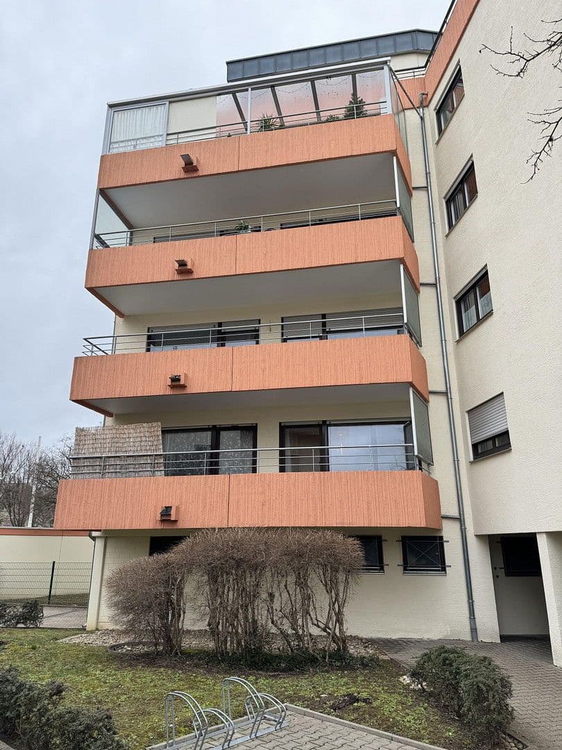 Prenájom bytu 3-izbový 84 m², Lenbachweg 1, Heilbronn, Bádensko-Wurttembersko Prenájom bytu 3-izbový 84 m², Lenbachweg 1, Heilbronn, Bádensko-Wurttembersko