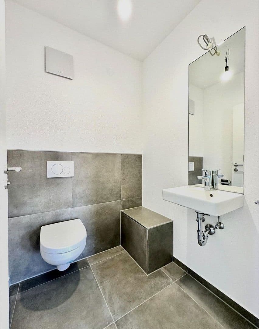 Prenájom bytu 3-izbový 77 m², Reinerbachweg 12, Siegsdorf / Hörgering, Bavorsko Prenájom bytu 3-izbový 77 m², Reinerbachweg 12, Siegsdorf / Hörgering, Bavorsko