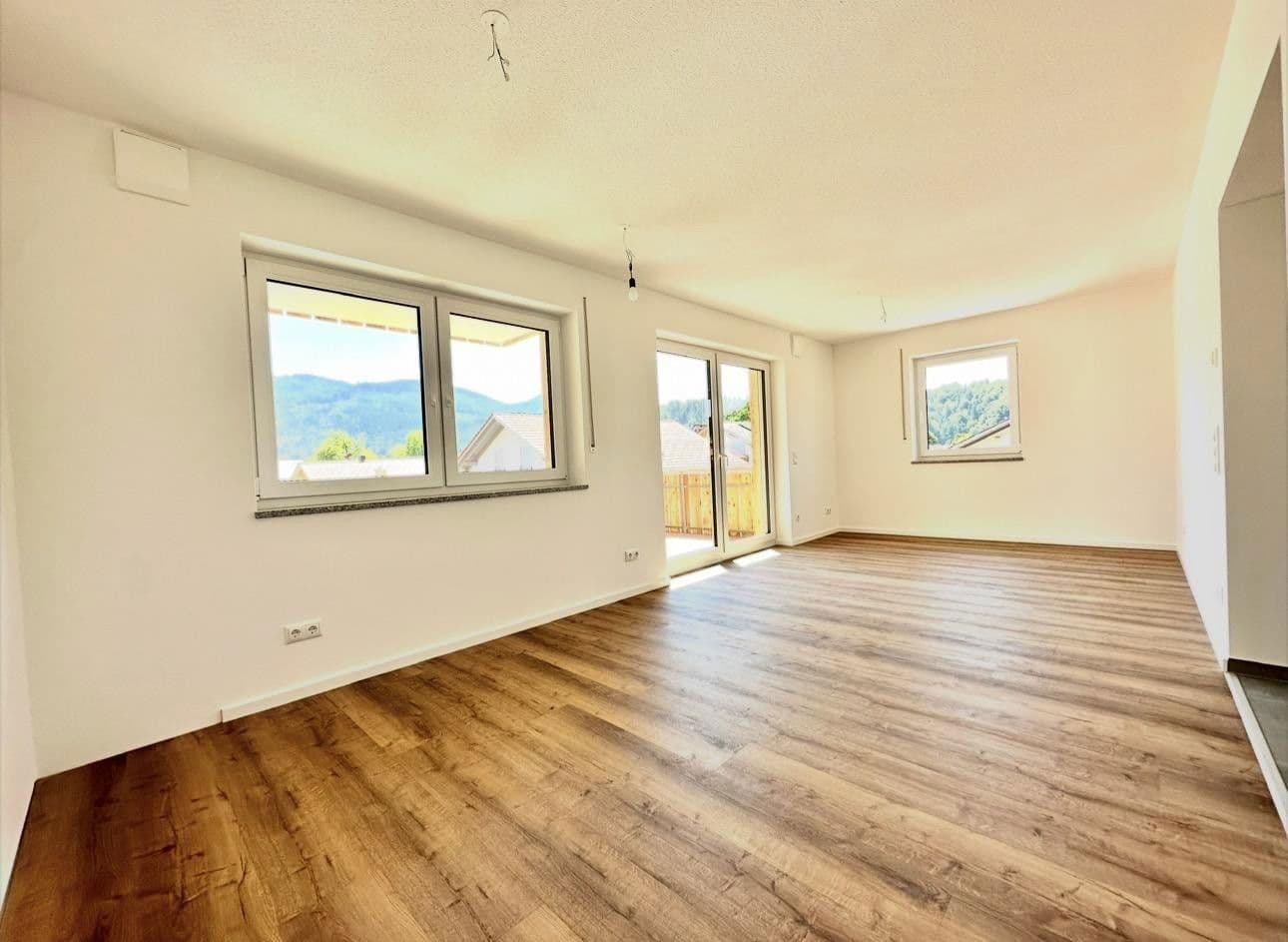 Prenájom bytu 3-izbový 77 m², Reinerbachweg 12, Siegsdorf / Hörgering, Bavorsko Prenájom bytu 3-izbový 77 m², Reinerbachweg 12, Siegsdorf / Hörgering, Bavorsko