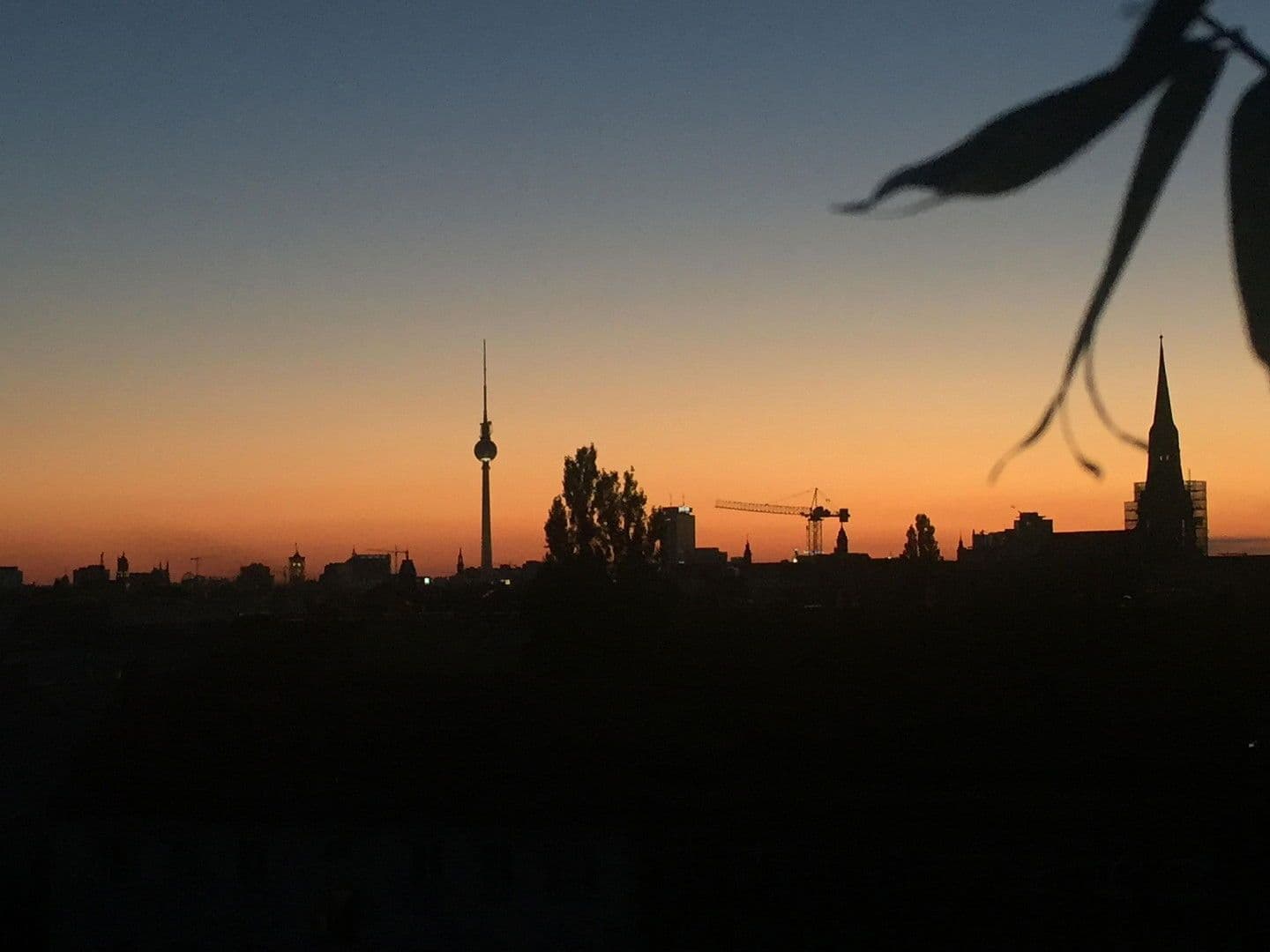 Prenájom bytu 2-izbový 121 m², Weidenweg 75, Berlin, Berlín Prenájom bytu 2-izbový 121 m², Weidenweg 75, Berlin, Berlín