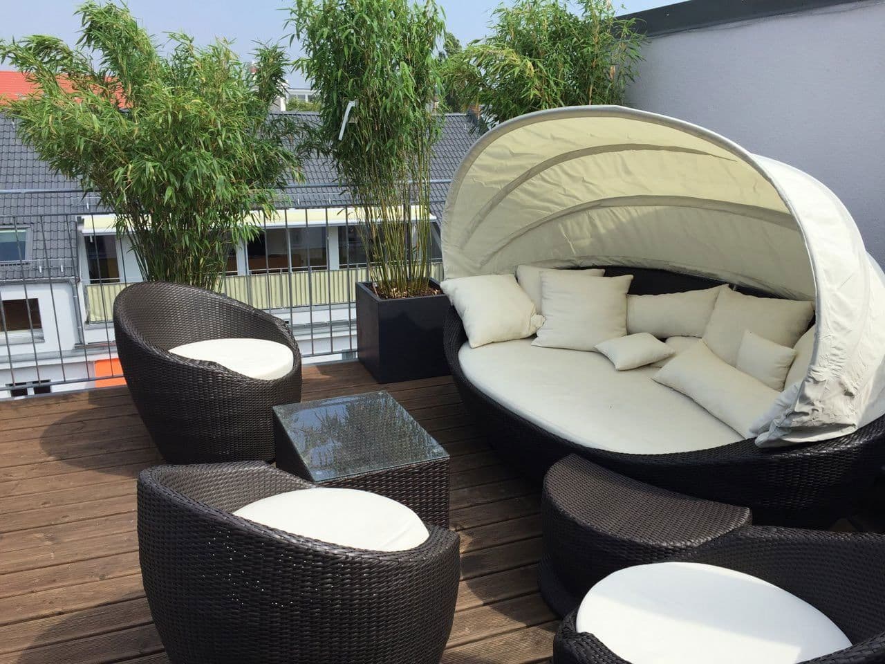 Prenájom bytu 2-izbový 121 m², Weidenweg 75, Berlin, Berlín Prenájom bytu 2-izbový 121 m², Weidenweg 75, Berlin, Berlín