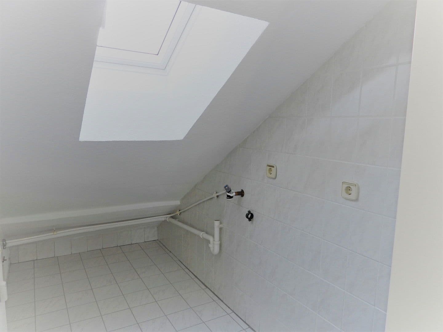 Prenájom bytu 3-izbový 70 m², Hofheim am Taunus, Hesensko Prenájom bytu 3-izbový 70 m², Hofheim am Taunus, Hesensko