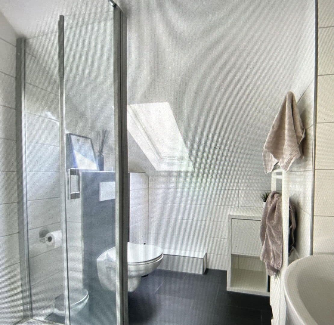 Prenájom bytu 3-izbový 45 m², Gießen, Hesensko Prenájom bytu 3-izbový 45 m², Gießen, Hesensko