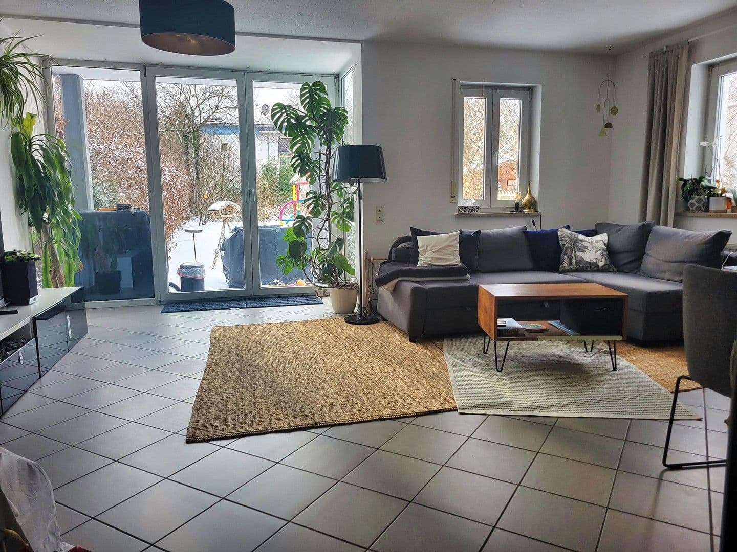 Prenájom bytu 3-izbový 89 m², Spieljochstr. 8, München, Bavorsko Prenájom bytu 3-izbový 89 m², Spieljochstr. 8, München, Bavorsko