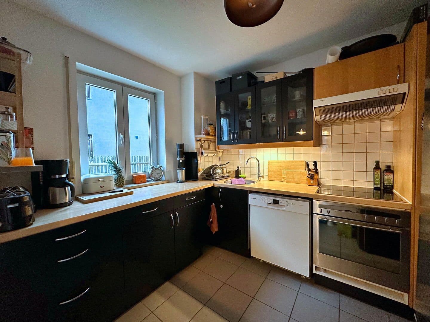 Prenájom bytu 3-izbový 89 m², Spieljochstr. 8, München, Bavorsko Prenájom bytu 3-izbový 89 m², Spieljochstr. 8, München, Bavorsko