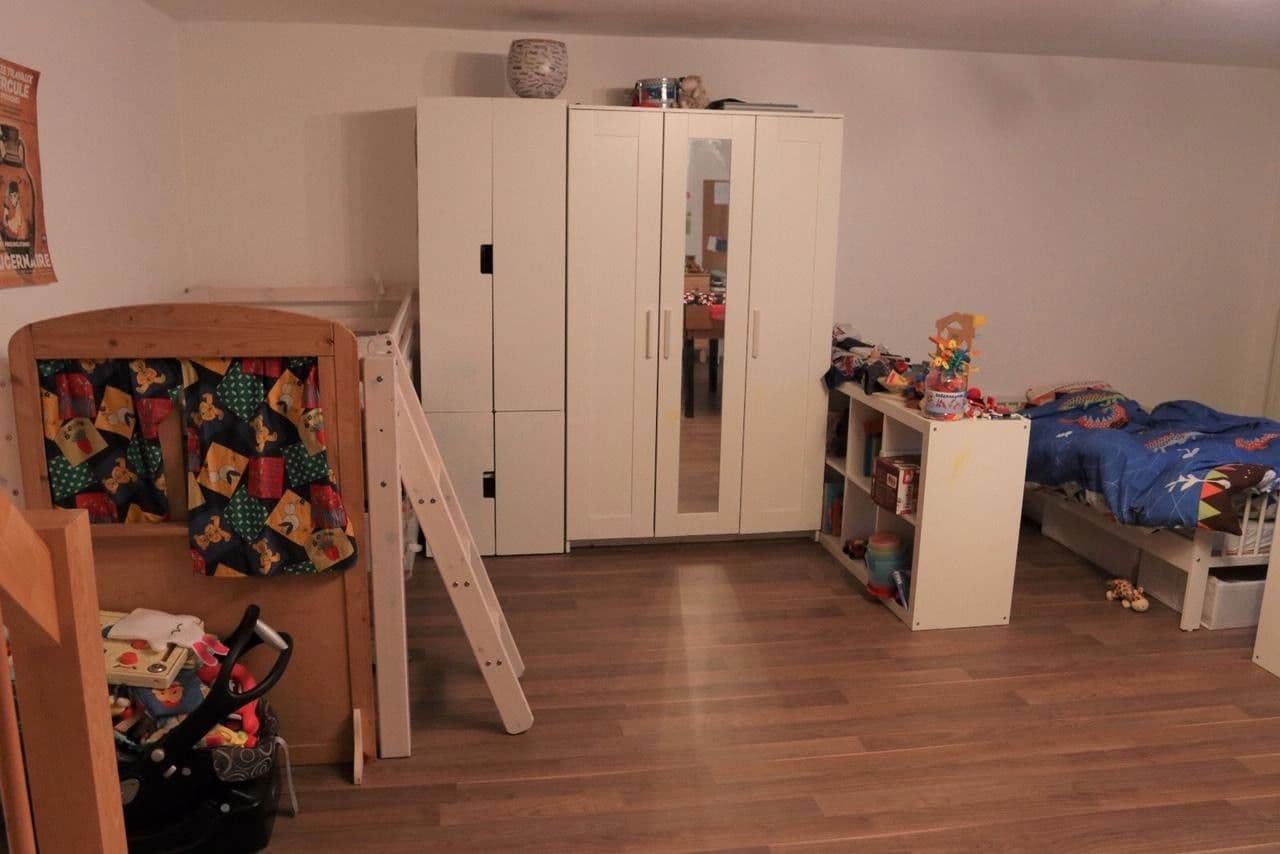 Prenájom bytu 3-izbový 89 m², Spieljochstr. 8, München, Bavorsko Prenájom bytu 3-izbový 89 m², Spieljochstr. 8, München, Bavorsko