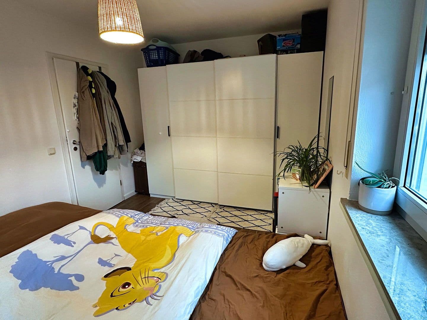 Prenájom bytu 3-izbový 89 m², Spieljochstr. 8, München, Bavorsko Prenájom bytu 3-izbový 89 m², Spieljochstr. 8, München, Bavorsko