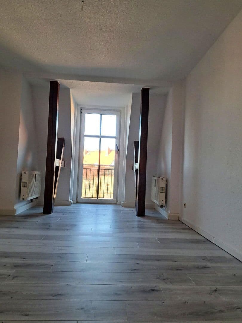 Prenájom bytu 3-izbový 73 m², Biesnitzer Str. 72, Görlitz, Sasko Prenájom bytu 3-izbový 73 m², Biesnitzer Str. 72, Görlitz, Sasko