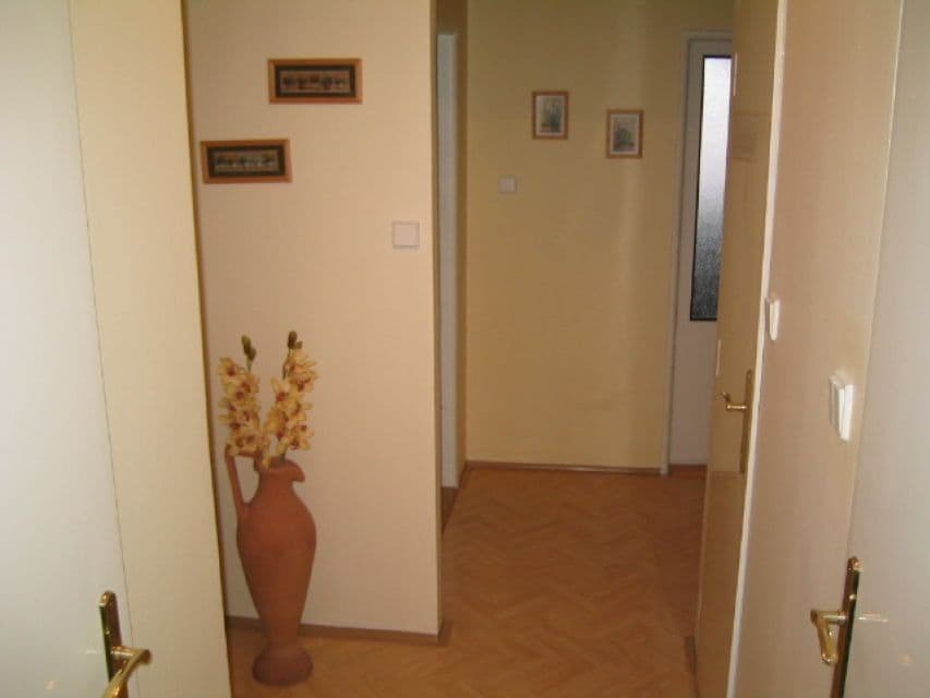 Predaj bytu 3-izbový 70 m², Pšenčíkova, Praha, Praha Predaj bytu 3-izbový 70 m², Pšenčíkova, Praha, Praha