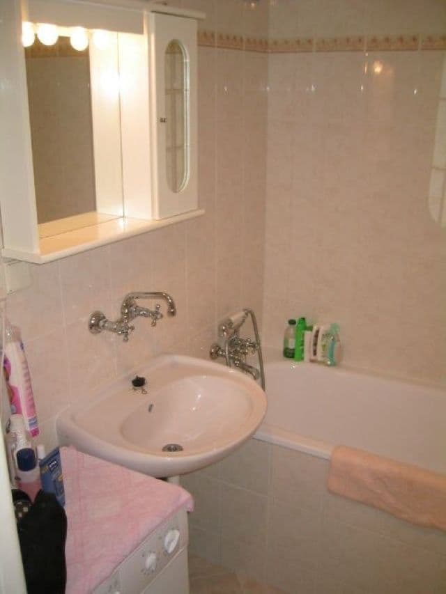 Predaj bytu 3-izbový 70 m², Pšenčíkova, Praha, Praha Predaj bytu 3-izbový 70 m², Pšenčíkova, Praha, Praha