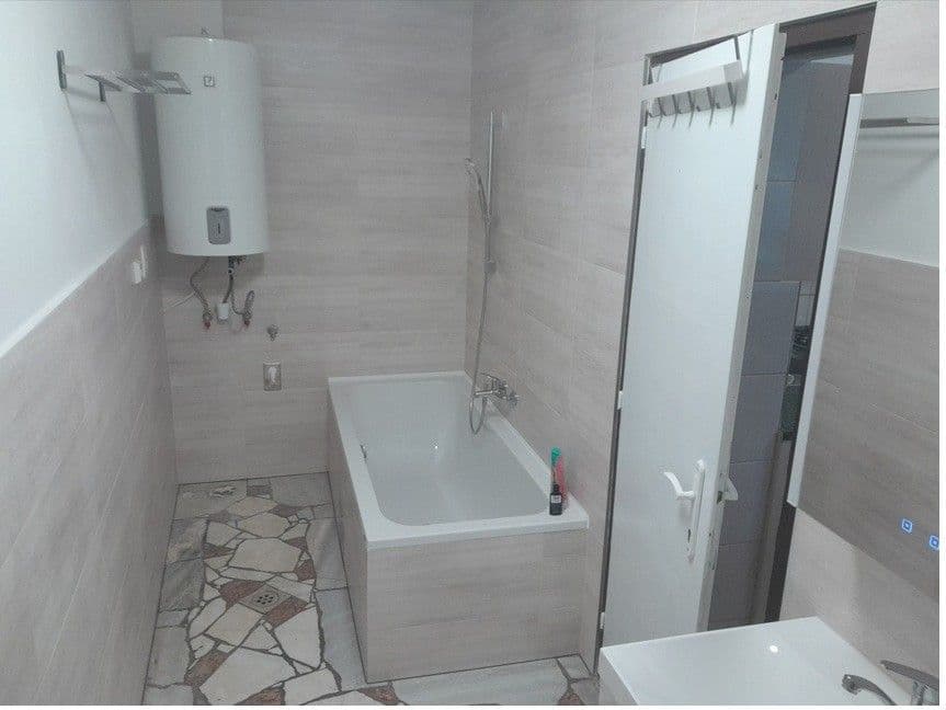 Prenájom domu 140 m², pozemek 700 m², Bílovice nad Svitavou, Jihomoravský kraj Prenájom domu 140 m², pozemek 700 m², Bílovice nad Svitavou, Jihomoravský kraj