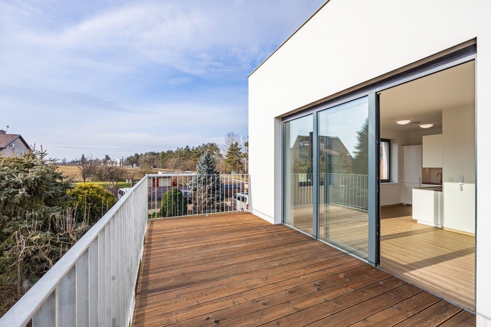 Prenájom bytu 3-izbový 75 m², K Dálnici, Praha, Praha Prenájom bytu 3-izbový 75 m², K Dálnici, Praha, Praha