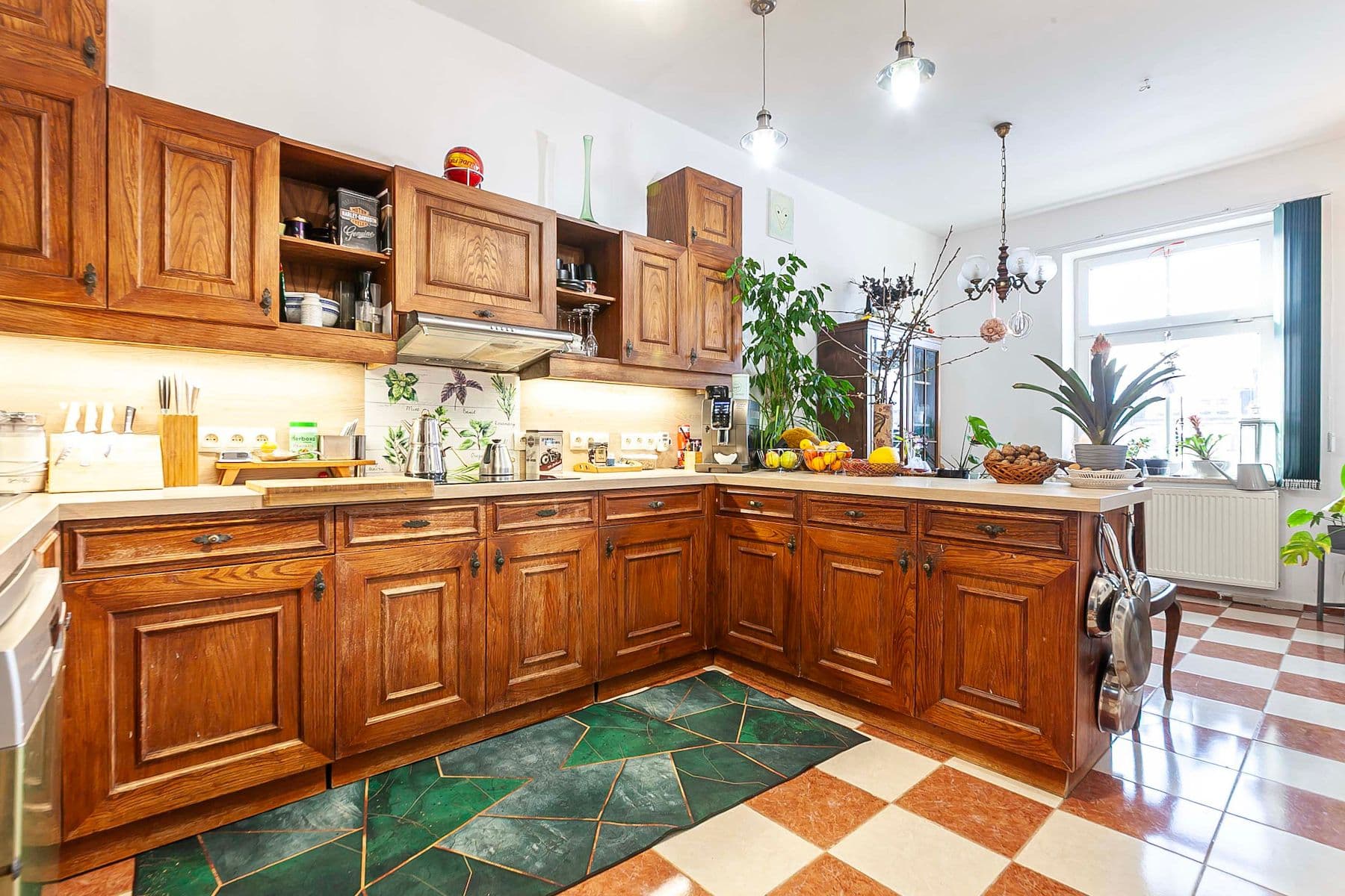 Predaj domu 464 m², pozemek 609 m², náměstí 1. máje, Chrastava, Liberecký kraj Predaj domu 464 m², pozemek 609 m², náměstí 1. máje, Chrastava, Liberecký kraj