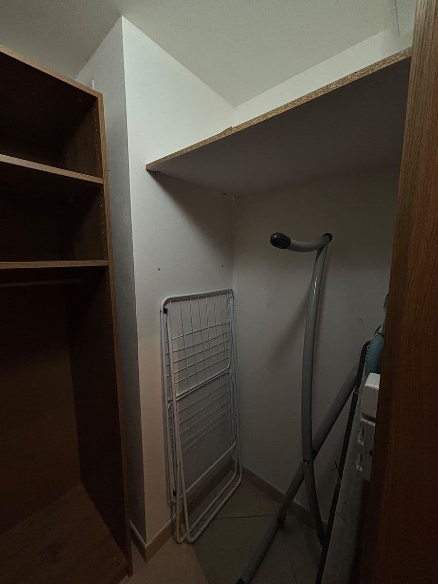 Prenájom bytu 3-izbový 82 m², Sazovická, Praha, Praha Prenájom bytu 3-izbový 82 m², Sazovická, Praha, Praha