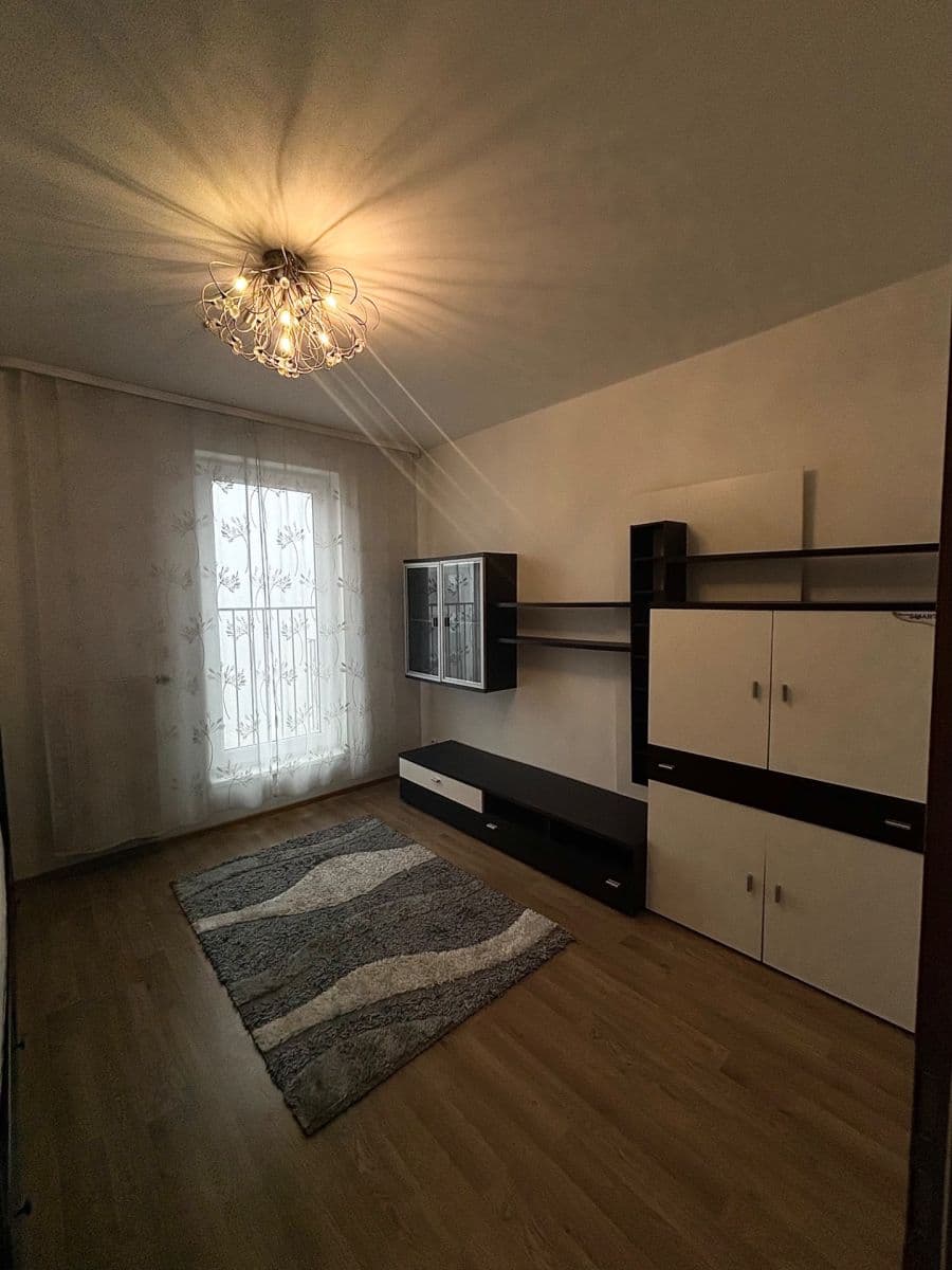 Prenájom bytu 3-izbový 82 m², Sazovická, Praha, Praha Prenájom bytu 3-izbový 82 m², Sazovická, Praha, Praha