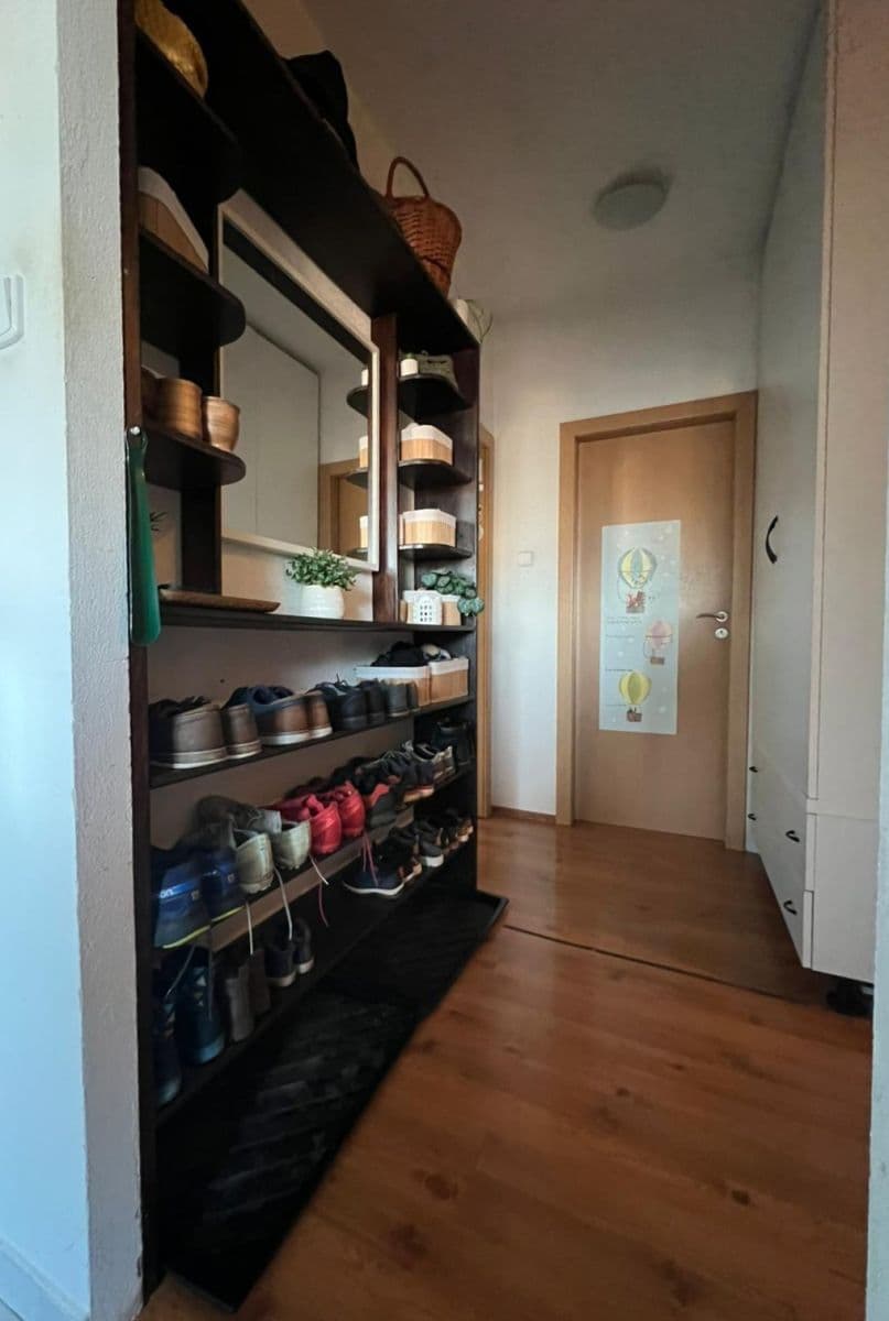 Predaj bytu 2-izbový 63 m², Řetízková, Jablonec nad Nisou, Liberecký kraj Predaj bytu 2-izbový 63 m², Řetízková, Jablonec nad Nisou, Liberecký kraj