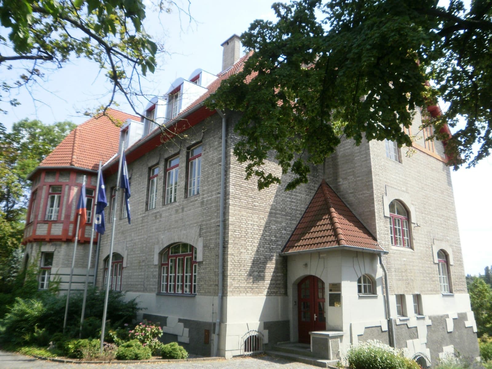 Prenájom kancelárie 295 m², Huťská, Kladno, Středočeský kraj Prenájom kancelárie 295 m², Huťská, Kladno, Středočeský kraj