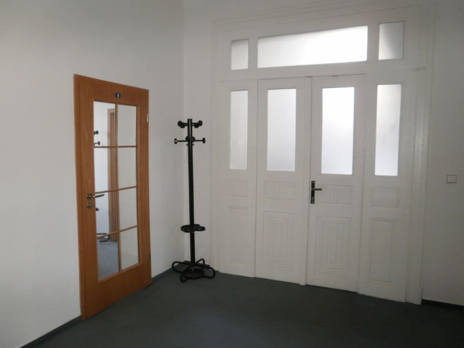 Prenájom kancelárie 295 m², Huťská, Kladno, Středočeský kraj Prenájom kancelárie 295 m², Huťská, Kladno, Středočeský kraj