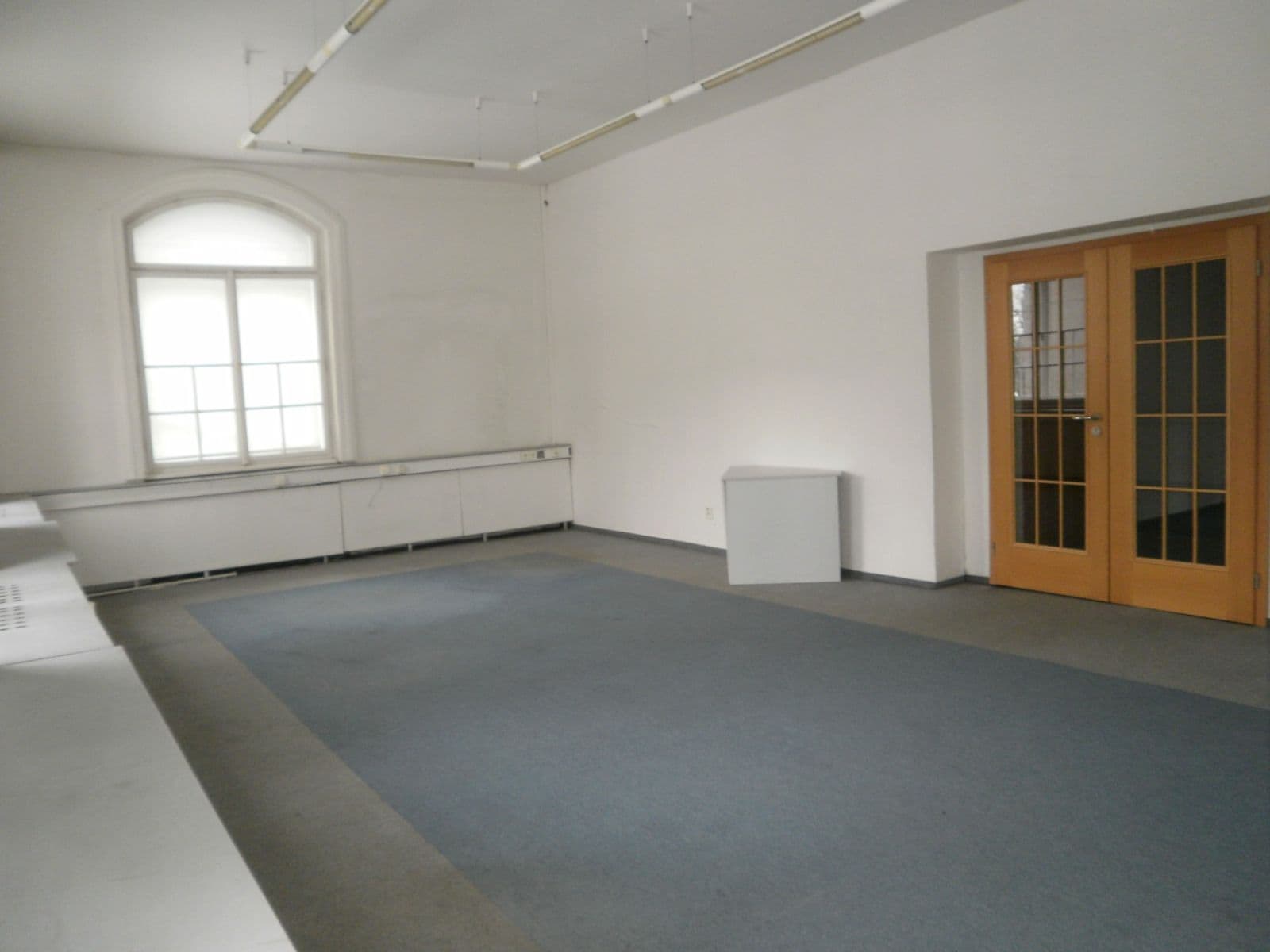 Prenájom kancelárie 295 m², Huťská, Kladno, Středočeský kraj Prenájom kancelárie 295 m², Huťská, Kladno, Středočeský kraj