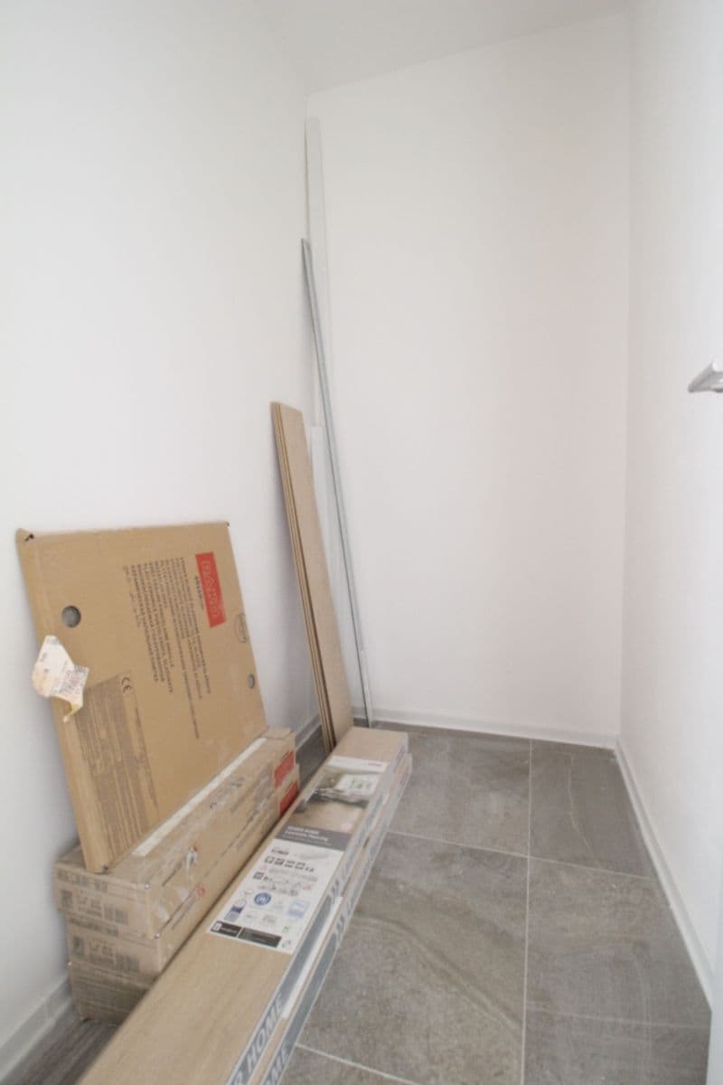 Prenájom bytu 2-izbový 40 m², Havířovská, Praha, Praha Prenájom bytu 2-izbový 40 m², Havířovská, Praha, Praha