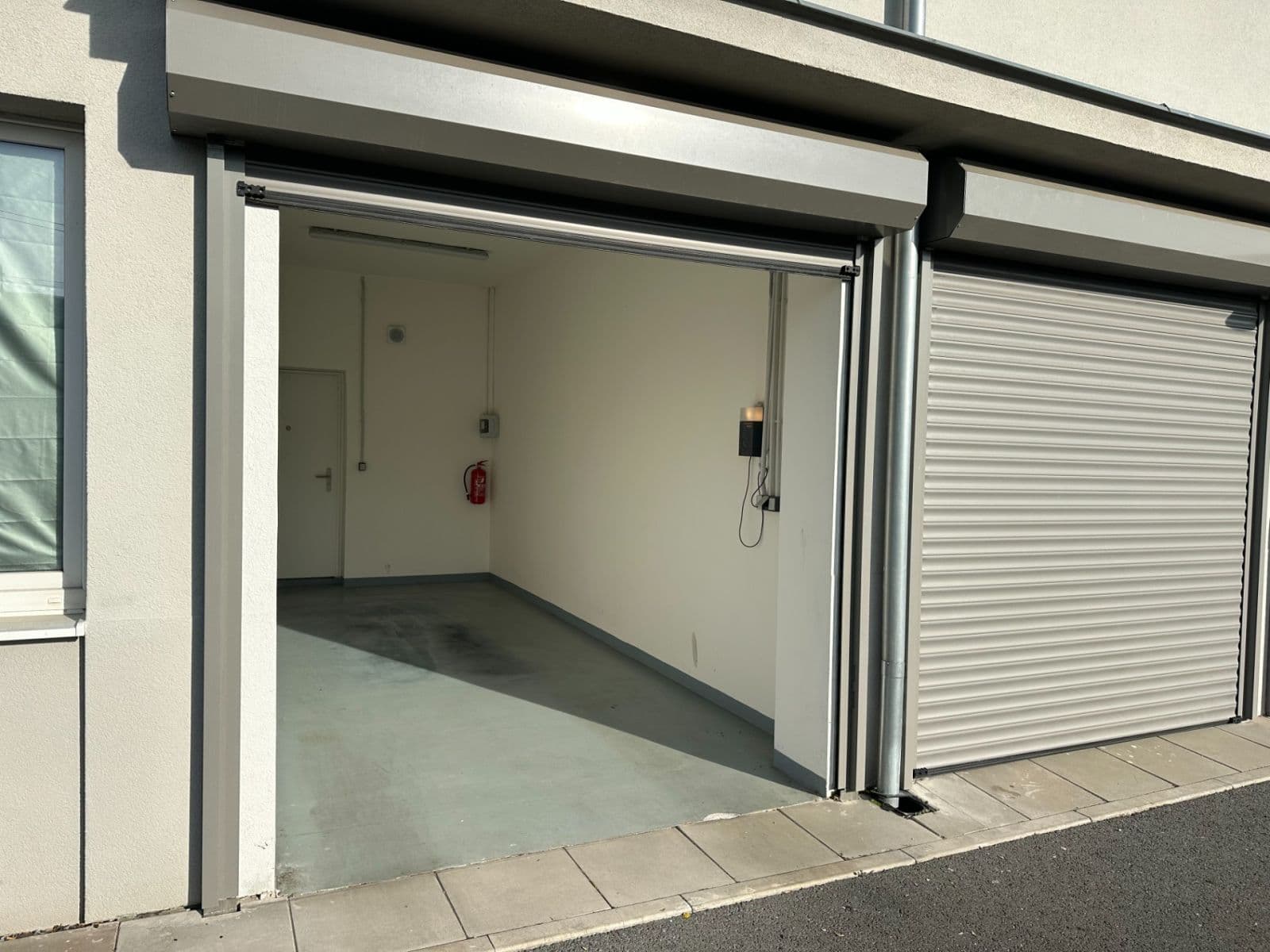 Prenájom garáže 16 m², Perucká, Praha, Praha Prenájom garáže 16 m², Perucká, Praha, Praha