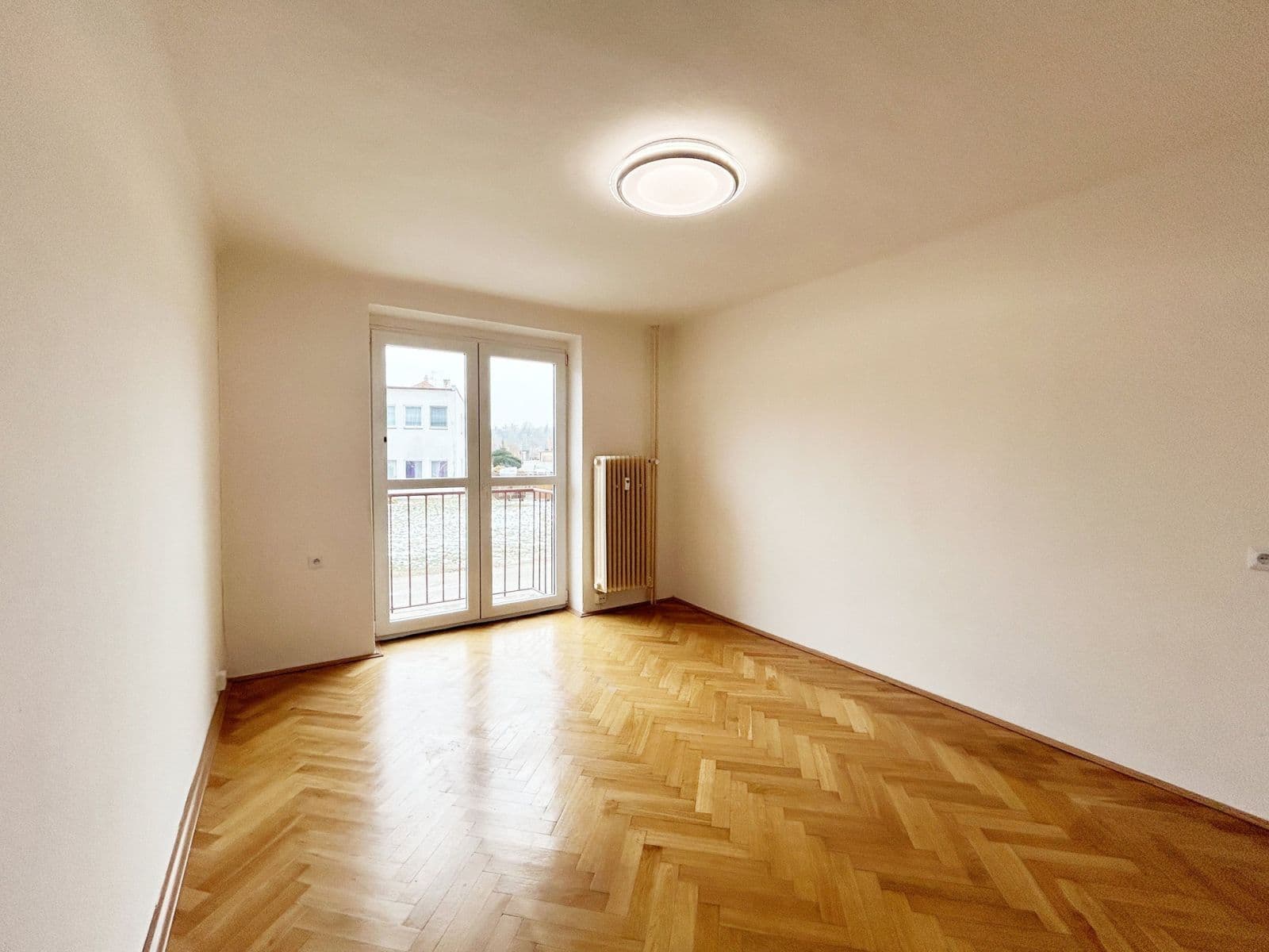 Prenájom bytu 2-izbový 45 m², 9. května, Týnec nad Sázavou, Středočeský kraj Prenájom bytu 2-izbový 45 m², 9. května, Týnec nad Sázavou, Středočeský kraj