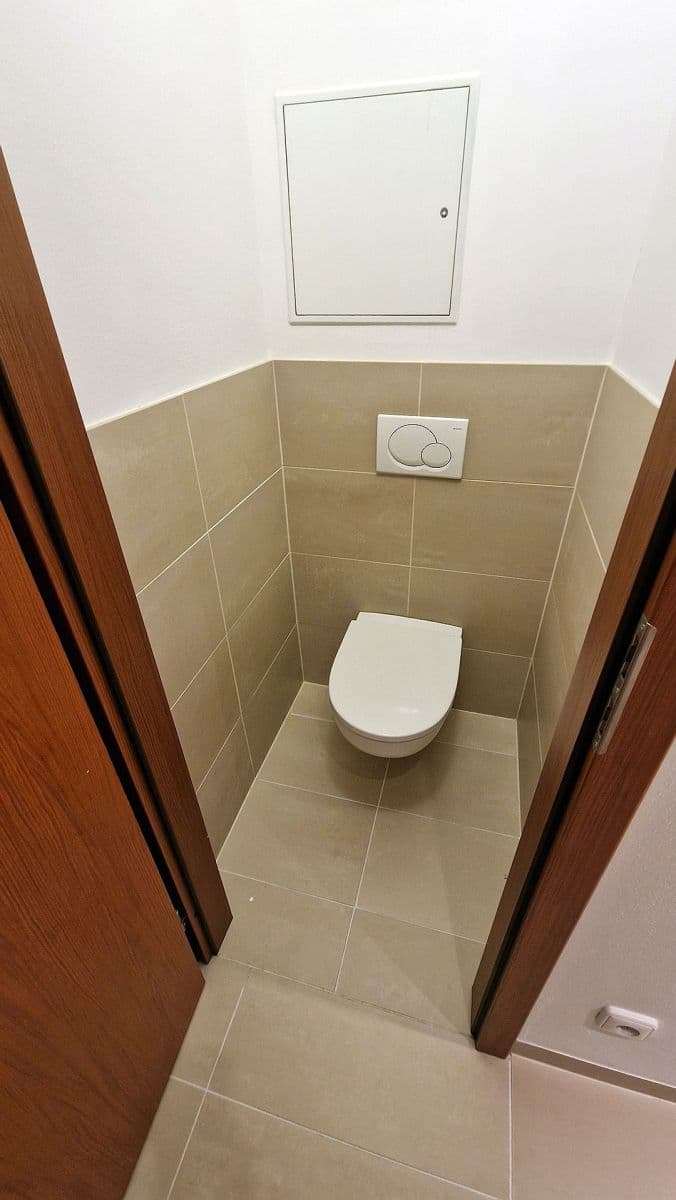 Prenájom bytu 2-izbový 50 m², Karla Pokorného, Ostrava, Moravskoslezský kraj Prenájom bytu 2-izbový 50 m², Karla Pokorného, Ostrava, Moravskoslezský kraj