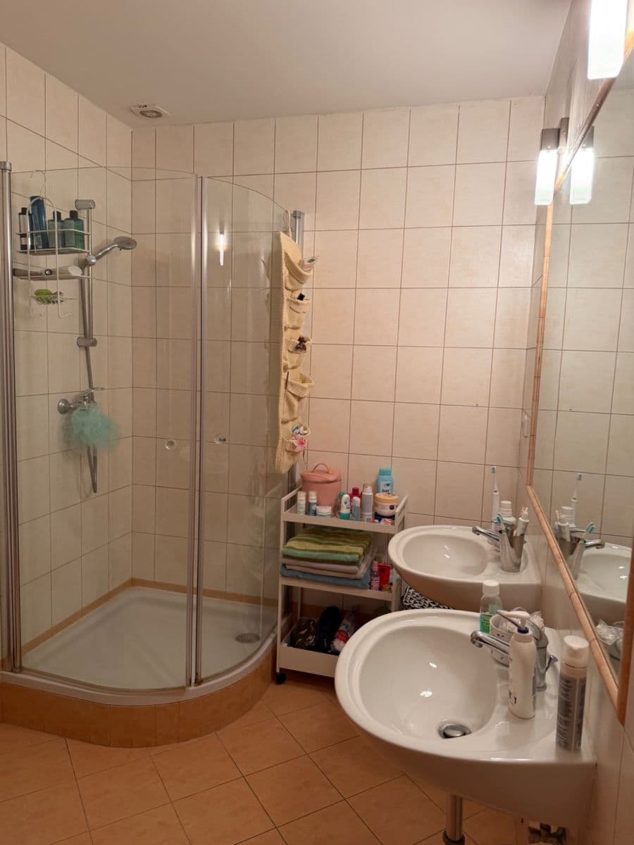 Prenájom domu 279 m², pozemek 659 m², Edvarda Beneše, Horoměřice, Středočeský kraj Prenájom domu 279 m², pozemek 659 m², Edvarda Beneše, Horoměřice, Středočeský kraj