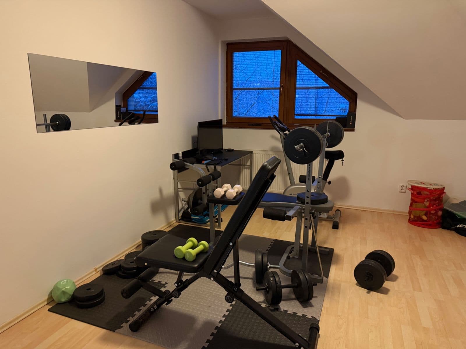 Prenájom domu 279 m², pozemek 659 m², Edvarda Beneše, Horoměřice, Středočeský kraj Prenájom domu 279 m², pozemek 659 m², Edvarda Beneše, Horoměřice, Středočeský kraj