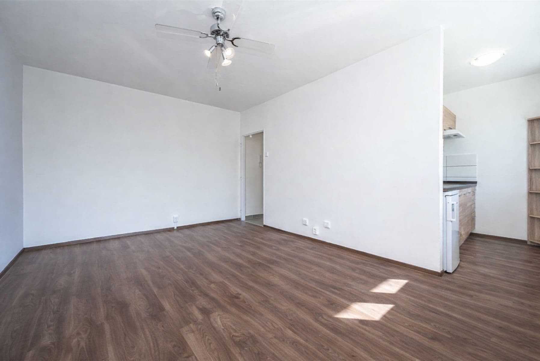Predaj bytu 1-izbový 28 m², K Sadu, Praha, Praha Predaj bytu 1-izbový 28 m², K Sadu, Praha, Praha