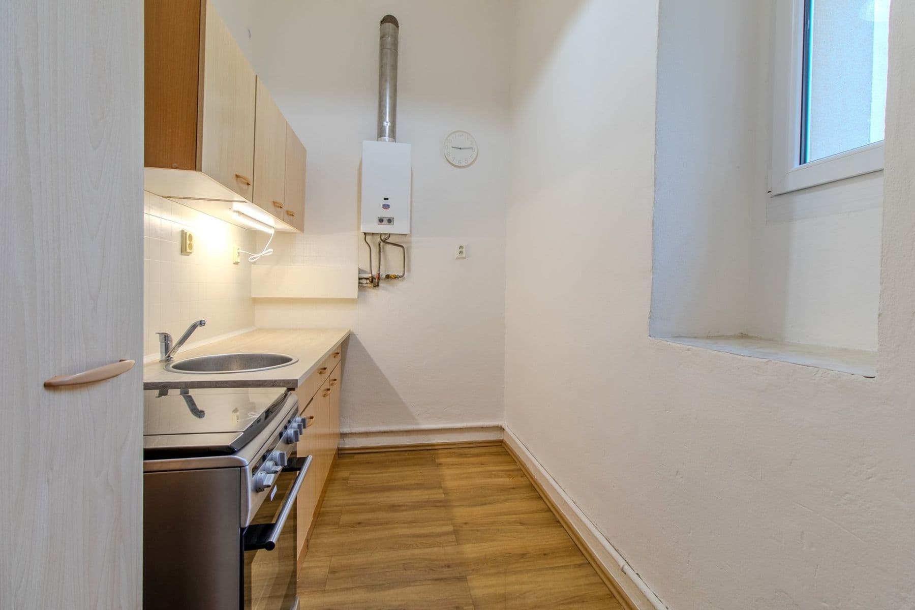 Prenájom bytu 3-izbový 64 m², Na rozcestí, Praha, Praha Prenájom bytu 3-izbový 64 m², Na rozcestí, Praha, Praha